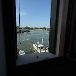 Bella Murano - Vaporetto Venier & Lagoon View * 威尼斯