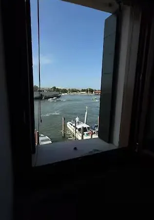 Bella Murano - Vaporetto Venier & Lagoon View * Velence